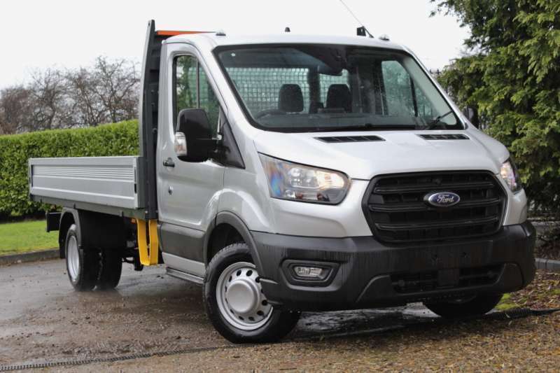 This is the Transit 4.2m Dropside vehicle.
